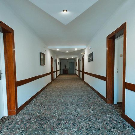 Hotel Marko Przemyśl Esterno foto