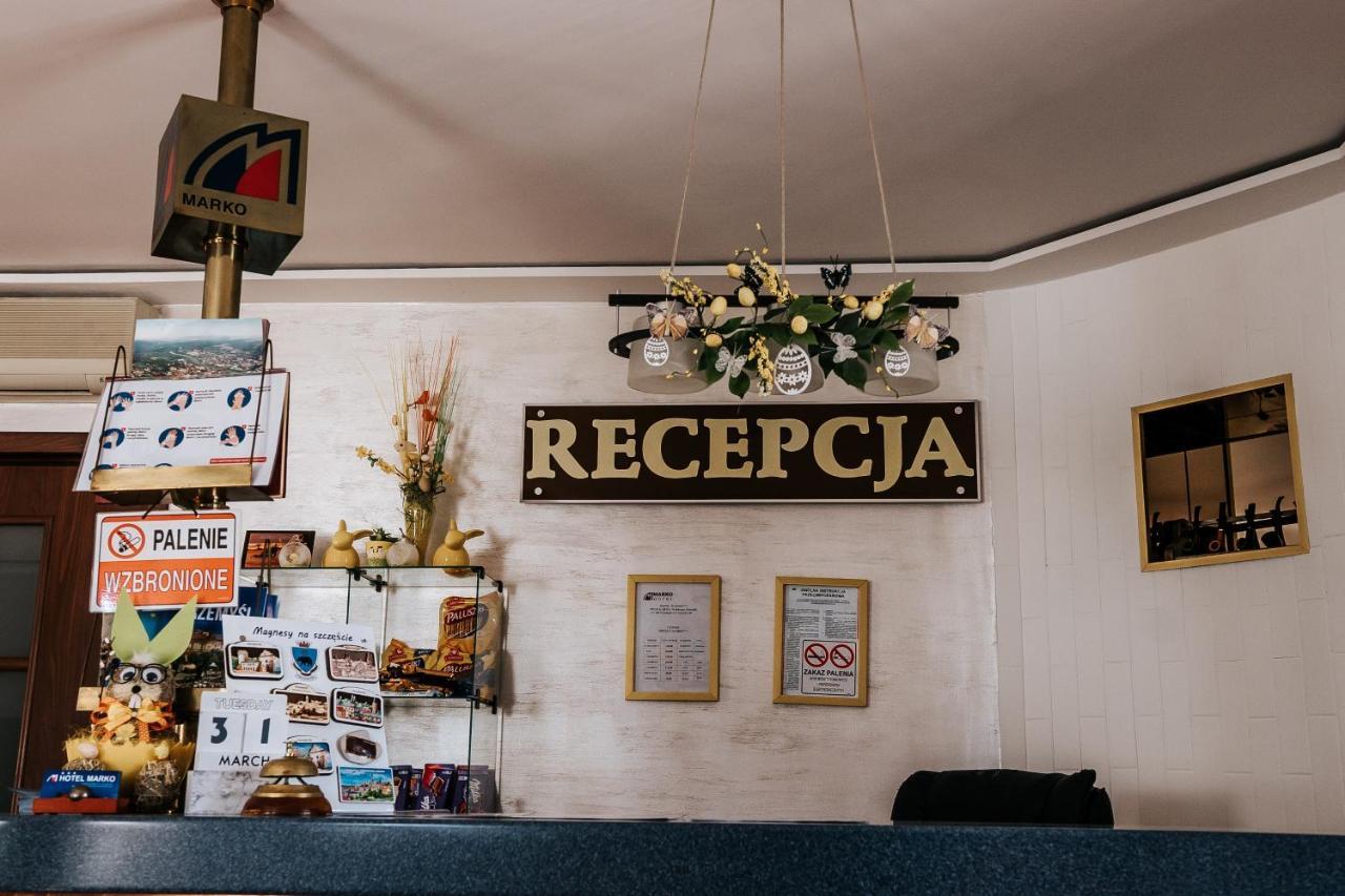 Hotel Marko Przemyśl Esterno foto